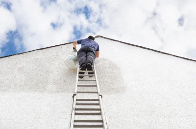 Peinture extérieure à Charbonnières-les-Varennes — façades et ravalement